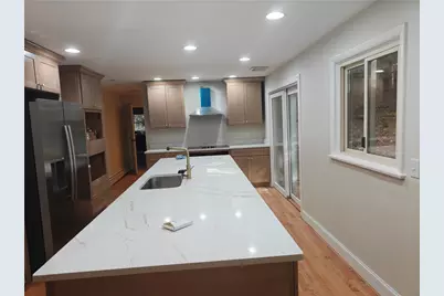 724 Greenville Avenue, Johnston, RI 02919 - Photo 12