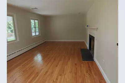 724 Greenville Avenue, Johnston, RI 02919 - Photo 10