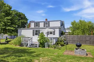 26 Crandall Ct, Warwick, RI 02889 - Photo 6