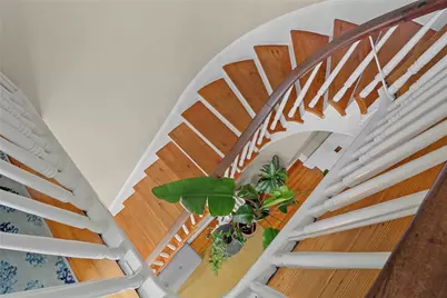 16 Sherman Street, Newport, RI 02840 - Photo 12