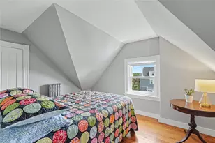 16 Hudson Pl, Cranston, RI 02905 - Photo 38