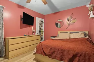 348 Park Pl, Woonsocket, RI 02895 - Photo 16