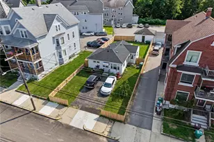 348 Park Pl, Woonsocket, RI 02895 - Photo 38
