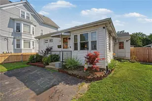 348 Park Pl, Woonsocket, RI 02895 - Photo 4
