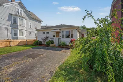 348 Park Place, Woonsocket, RI 02895 - Photo 32