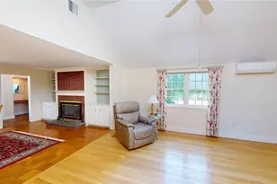 5 South Dr, Middletown, RI 02842 - Photo 20