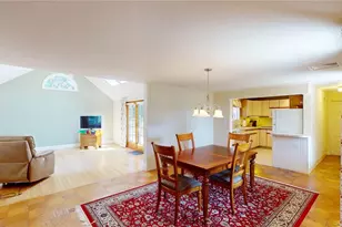 5 South Dr, Middletown, RI 02842 - Photo 8