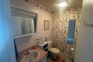 275 Grotto Ave, Pawtucket, RI 02860 - Photo 14