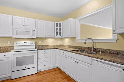 169 Ferry Landing Circle, Portsmouth, RI 02871 - Photo 12