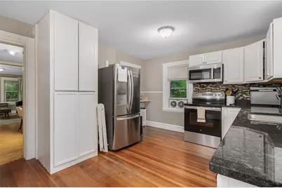 1315 New London Avenue, Cranston, RI 02920 - Photo 6