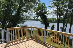 2484 Hartford Ave, Johnston, RI 02919 - Photo 12