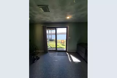 2484 Hartford Avenue, Johnston, RI 02919 - Photo 36