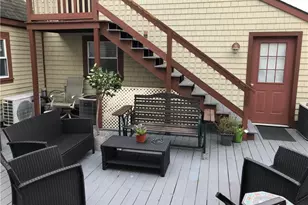 28 Broadway, Newport, RI 02840 - Photo 4
