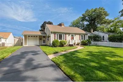 10 Willington Road, Pawtucket, RI 02861 - Photo 32