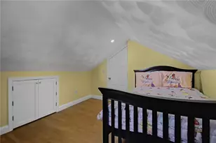 10 Willington Rd, Pawtucket, RI 02861 - Photo 22