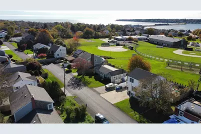 17 Gunning Court, Middletown, RI 02842 - Photo 20