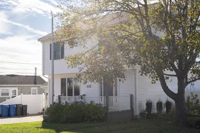 17 Gunning Court, Middletown, RI 02842 - Photo 14
