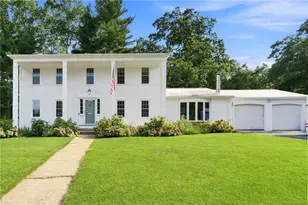 465 Red Chimney Dr, Warwick, RI 02886 - Photo 2