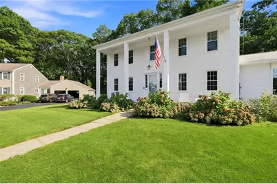 465 Red Chimney Drive, Warwick, RI 02886 - Photo 4