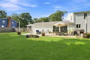 465 Red Chimney Dr, Warwick, RI 02886 - Photo 40