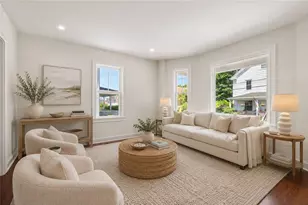 21 Russell Ave, Newport, RI 02840 - Photo 10