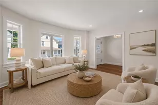 21 Russell Ave, Newport, RI 02840 - Photo 12