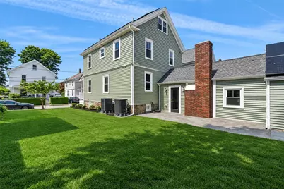 21 Russell Avenue, Newport, RI 02840 - Photo 4
