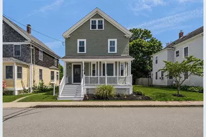 21 Russell Avenue, Newport, RI 02840 - Photo 1