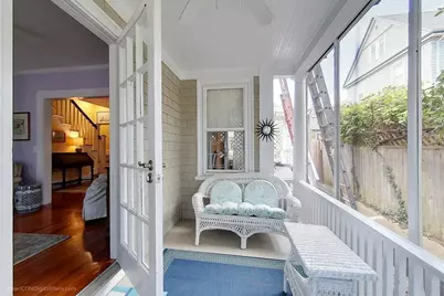 51 Powel Avenue, Newport, RI 02840 - Photo 14