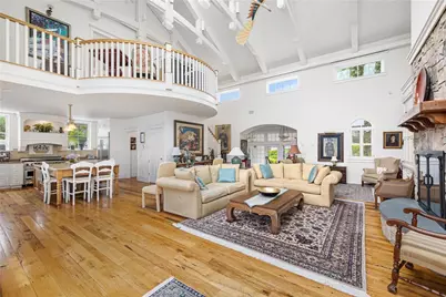 464 Black Point Lane, Portsmouth, RI 02871 - Photo 6