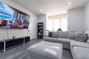 49 Hollis St, Providence, RI 02907 - Photo 1