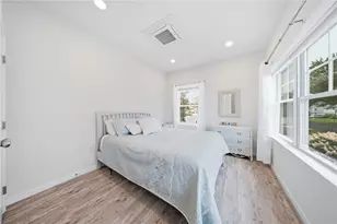24 Wanda St, Narragansett, RI 02882 - Photo 16