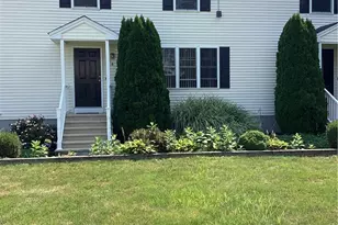 4 Legris Commons Ln, West Warwick, RI 02893 - Photo 2