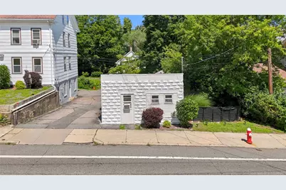 87 Saint Paul Street, North Smithfield, RI 02896 - Photo 4