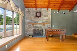 74 Oakwoods Dr, South Kingstown, RI 02879 - Photo 10