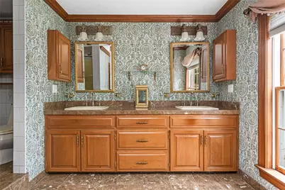 74 Oakwoods Drive, South Kingstown, RI 02879 - Photo 20