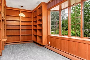 74 Oakwoods Dr, South Kingstown, RI 02879 - Photo 16