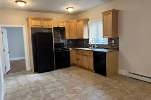 90 Sutton St, Providence, RI 02903 - Photo 8