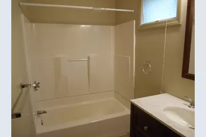 82 Sutton Street, Providence, RI 02903 - Photo 22