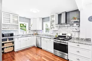 44 Ruth Ave, East Providence, RI 02916 - Photo 6