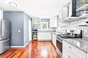44 Ruth Ave, East Providence, RI 02916 - Photo 14