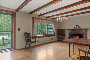 17 Crest Dr, North Kingstown, RI 02852 - Photo 8