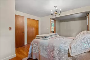 17 Crest Dr, North Kingstown, RI 02852 - Photo 28