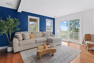 18 Pevear Ave, Warwick, RI 02886 - Photo 18