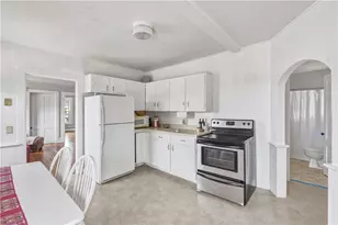 67 Cross St, Westerly, RI 02891 - Photo 6