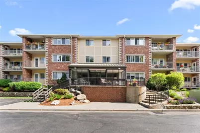 30 Argyle Avenue #112, East Providence, RI 02915 - Photo 2