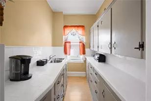 70 Martin St, East Providence, RI 02914 - Photo 10