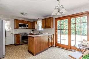 63 Abbey Ave, Warwick, RI 02888 - Photo 10