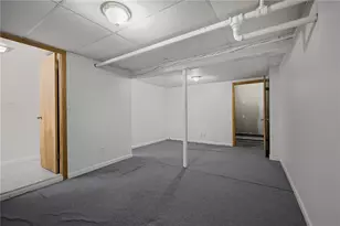34 Matson Ave, Providence, RI 02909 - Photo 38