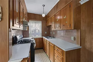 34 Matson Ave, Providence, RI 02909 - Photo 16